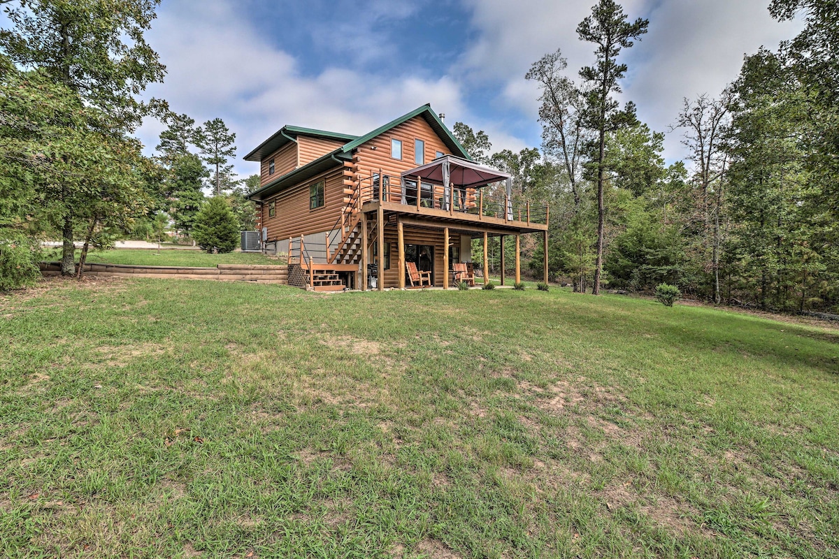 Rural Wooded Cabin Near Trophy Trout Fishing!