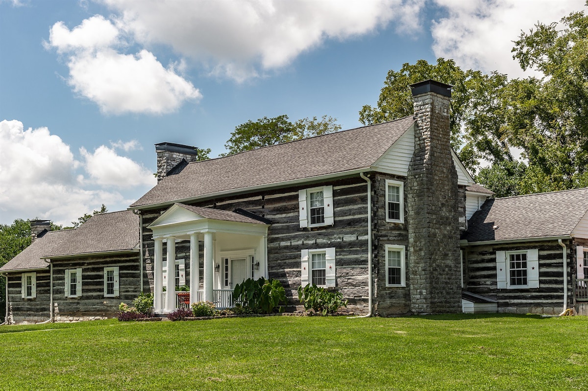 The Gathering Place | Private Pool | Lakeview