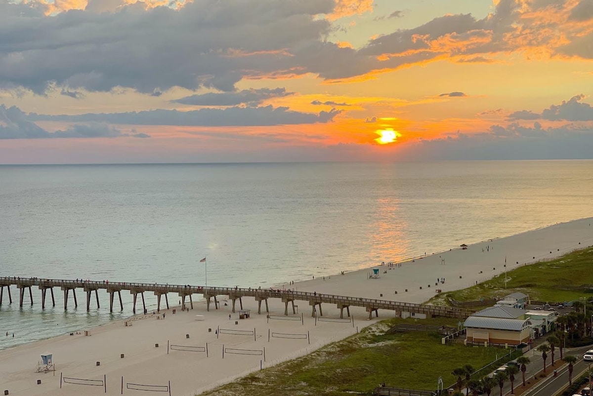 New Beach Condo Sunset Views Resort Pool Pier Park