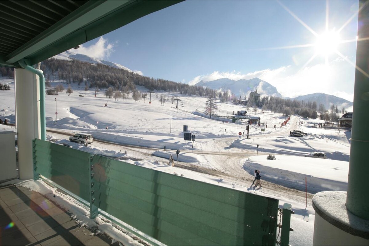 Teleo 104 Ski In - Ski Out 50m - Happy.Rentals