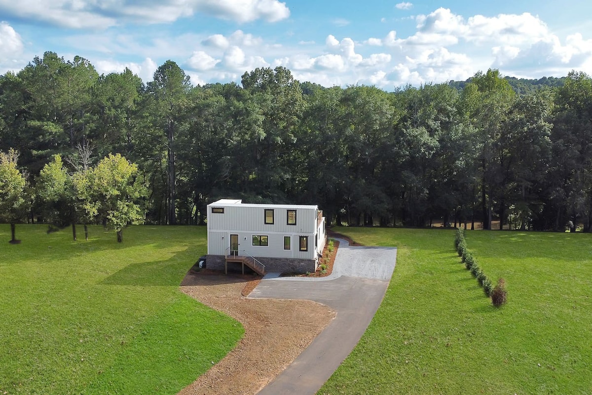 Unique Container House on the Etowah River!