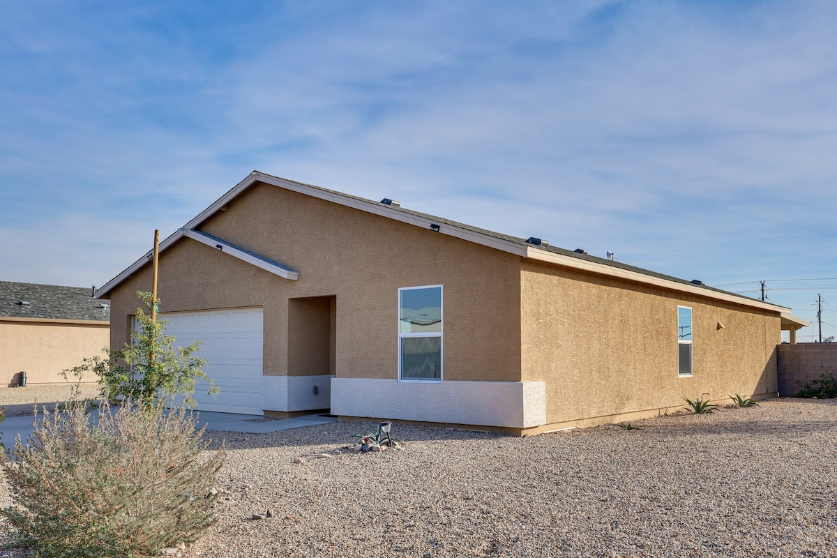 Bullhead City Home with Mtn View, By Colorado River