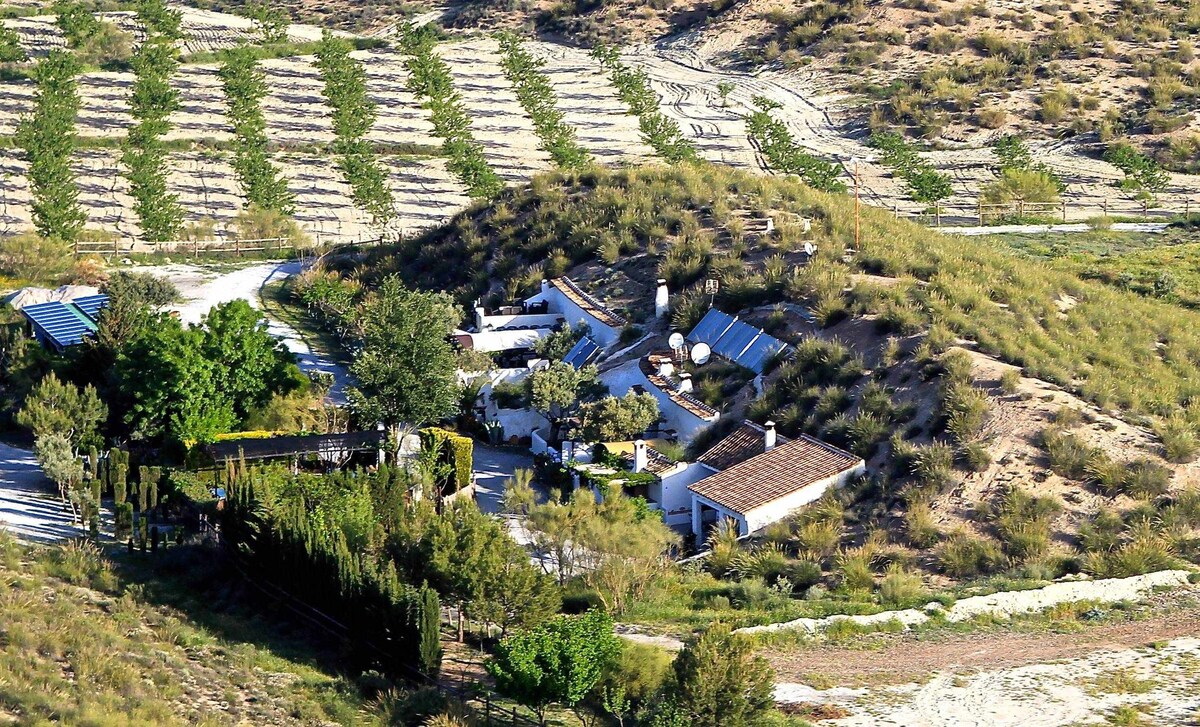 Cuevas Andalucía Estudio Cueva Cereza带泳池