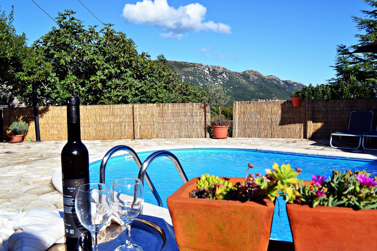 Apartment Ulika with Private Pool and BBQ