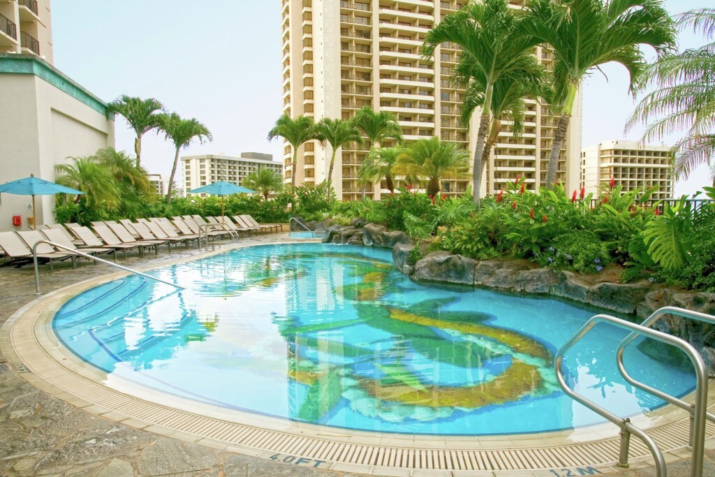 Hilton Lagoon Tower - 1 Bedroom Plus