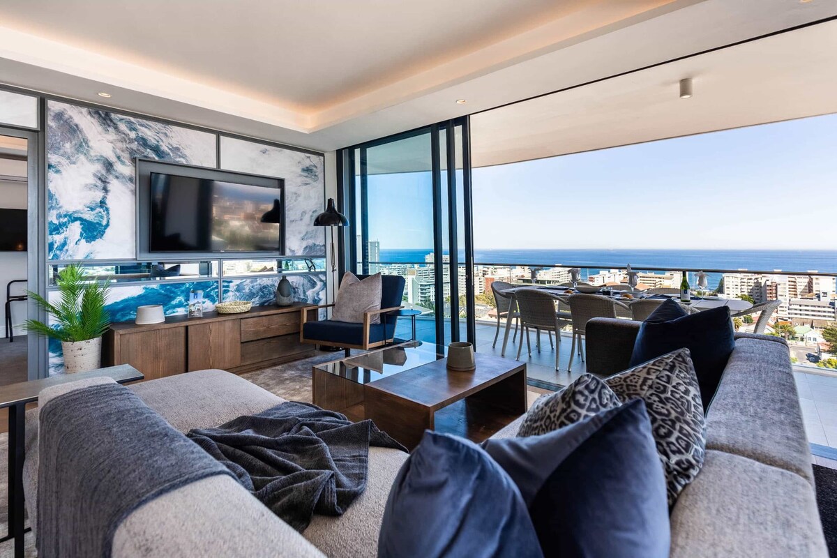 Penthouse in Sea Point with Unbelievable Views (At