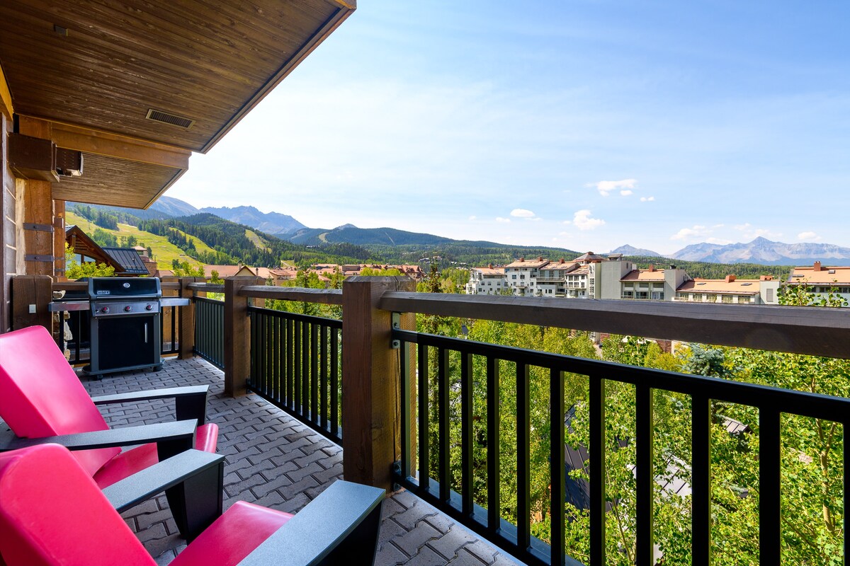 Peaks Amenities, 4th of July, View | By