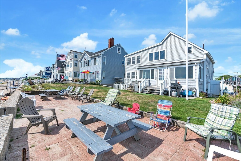 Oceanfront on Private Moody Beach!