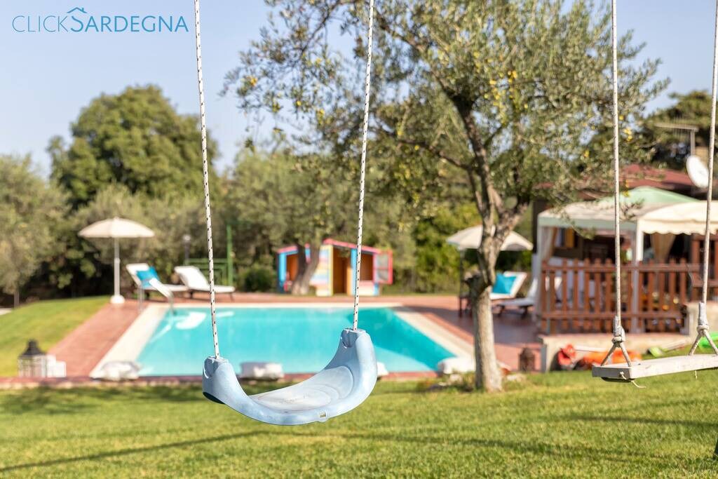 Villa Angelica with pool and playhouse