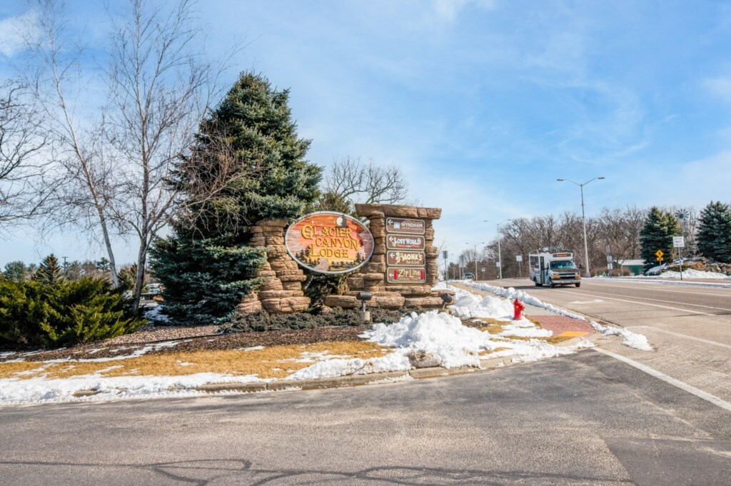 Glacier Canyon Resort - 2 Bedroom Condo