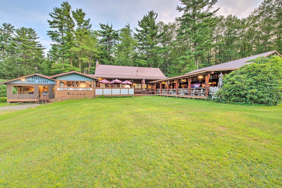 Peaceful Candor Cabin Retreat w/ Dining Hall!