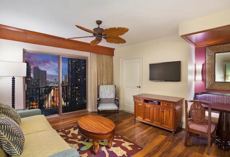 Grand Waikikian - 2 Bedroom