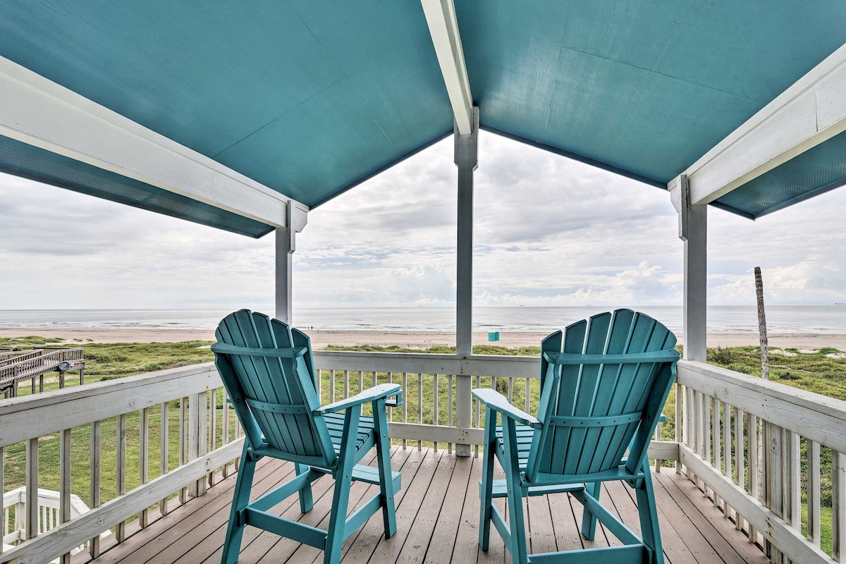 Oceanfront Surfside Beach Home: Deck + Grill!