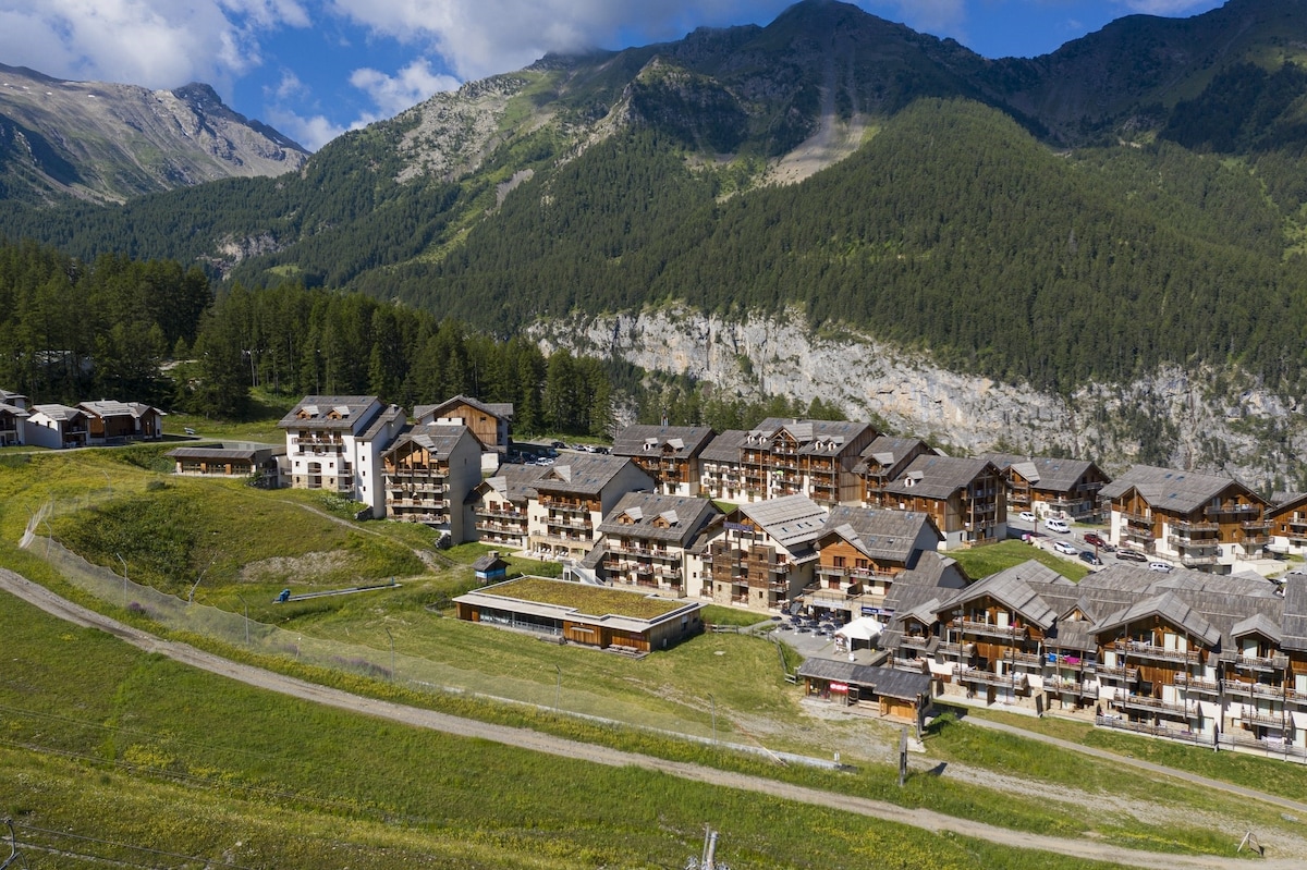 Appartement avec accès Piscine au Pied des Pistes