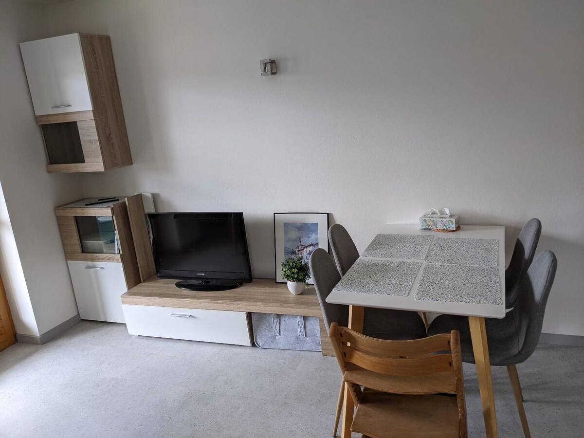 Ferienwohnung (39qm) mit Balkon (Ferienwohnung Grenzenblick)