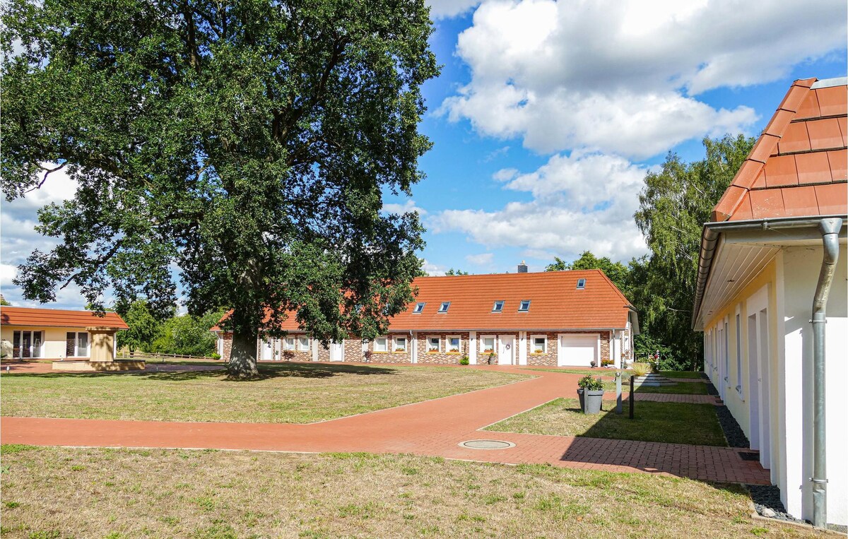 Gorgeous apartment in Passow OT Charlottenho