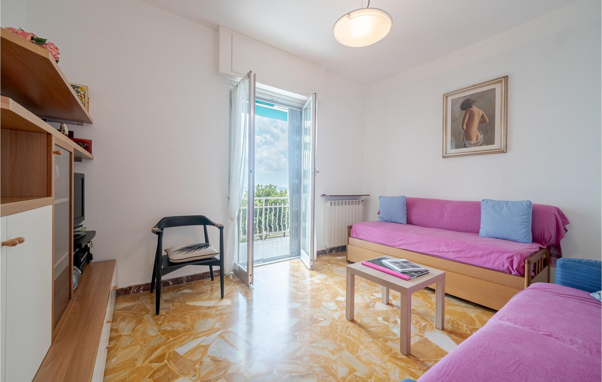 Lovely apartment in Cogoleto with WiFi