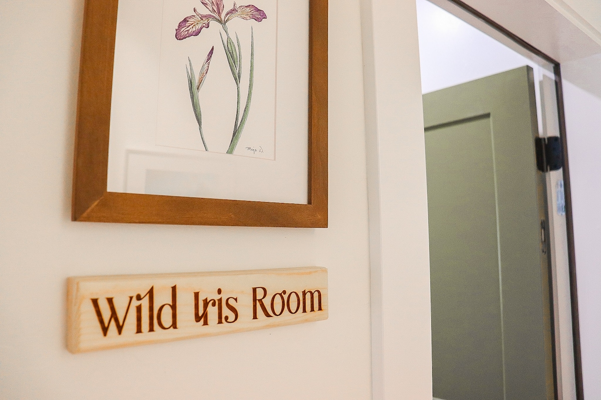Wild Iris Room at The Wildflower Inn