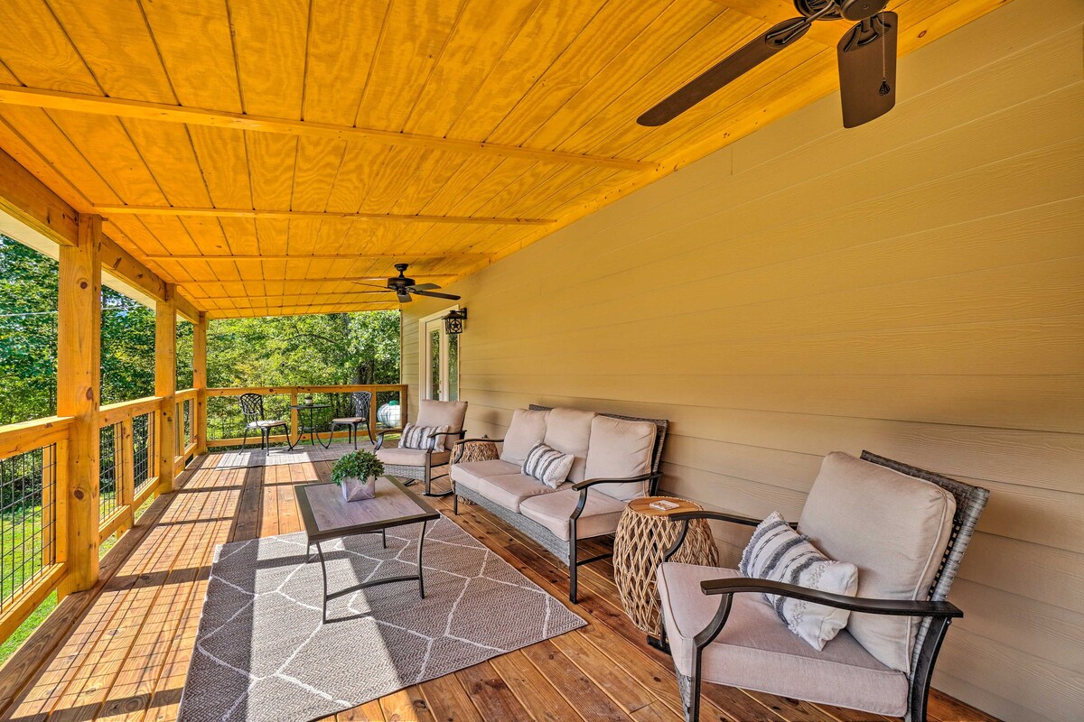 Cabin on Turkey Creek Ranch in Tellico Plaine