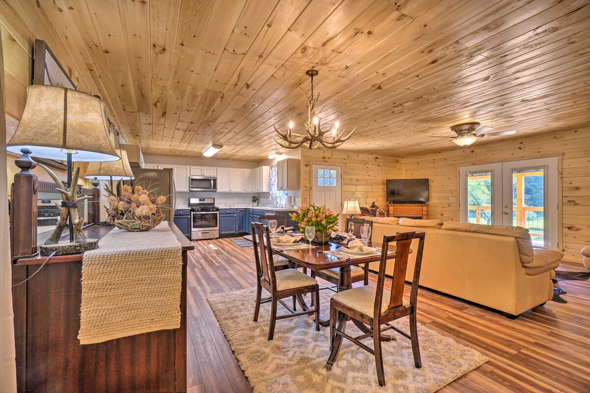 Cabin on Turkey Creek Ranch in Tellico Plaine