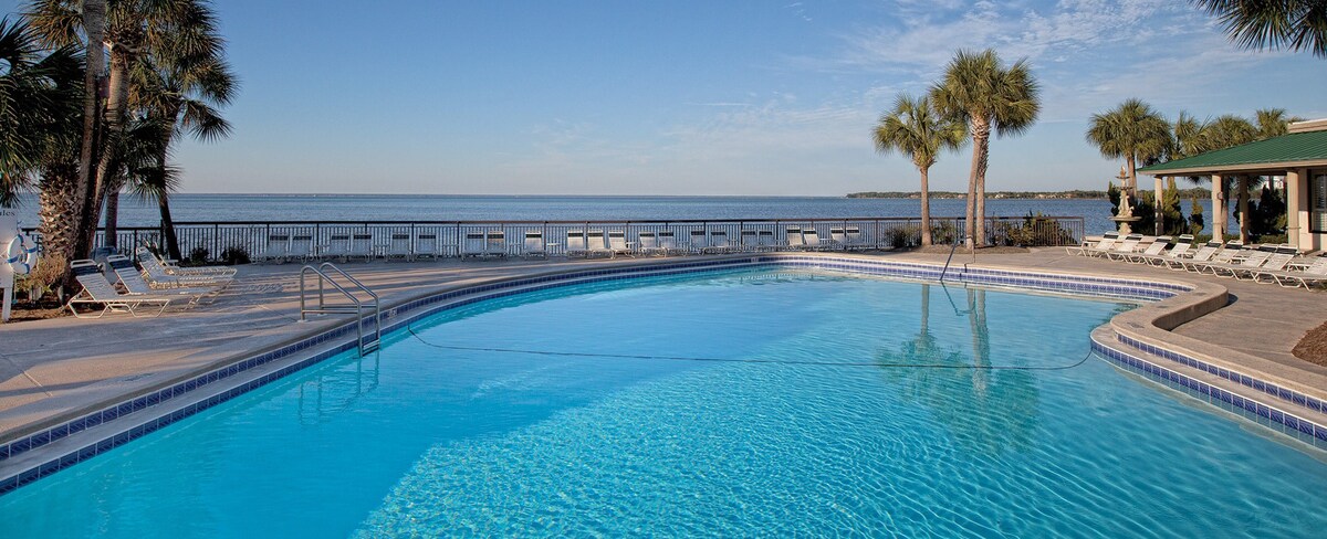 Wyndham Bay Club | 2BR/2BA King Bed Balcony Suite