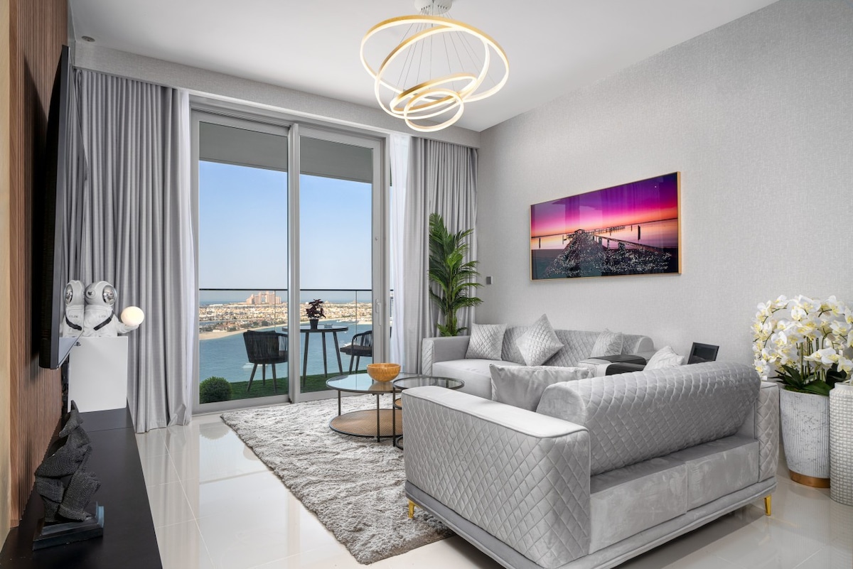 *Breathtaking View* 2bdr Sea view Emaar Beachfront