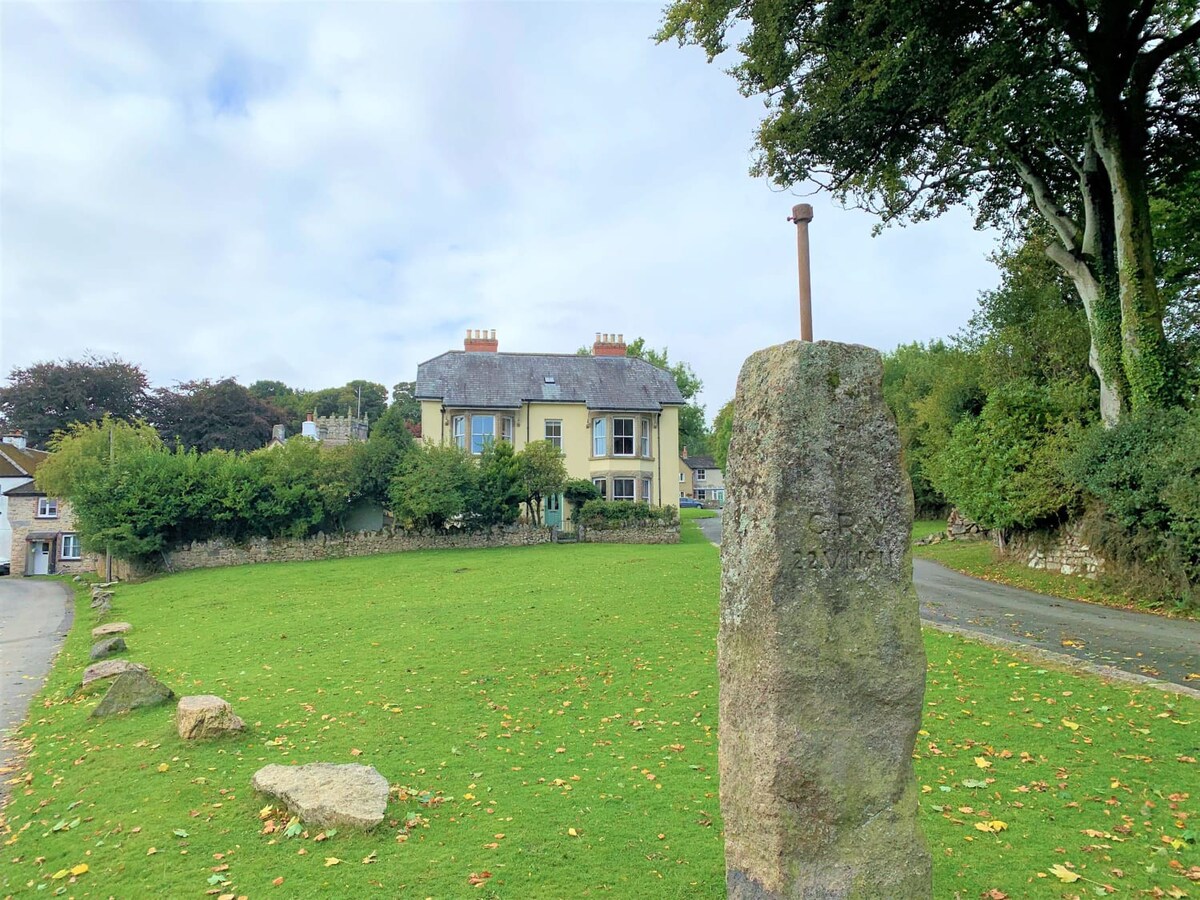 Stunning Dartmoor House