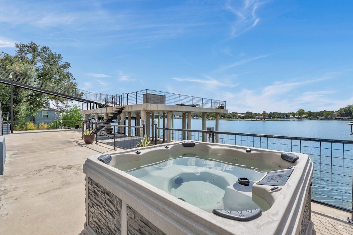 K5 Lakehouse | Waterfront | Boat And Jet Ski Slips