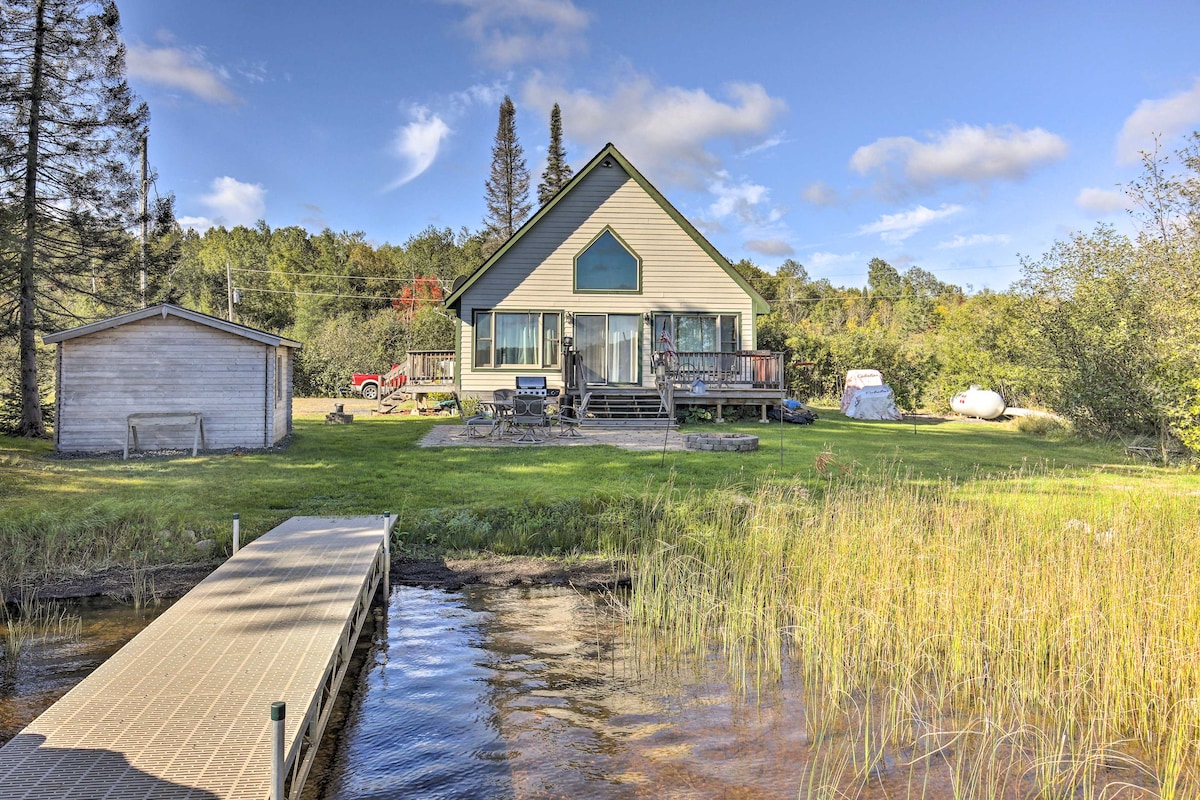 Hurley Lakefront Hideaway w/ Fire Pit & Dock!