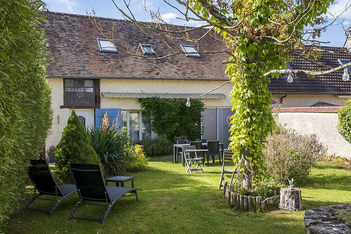 Le clos saint paul gite cottage avec jardin