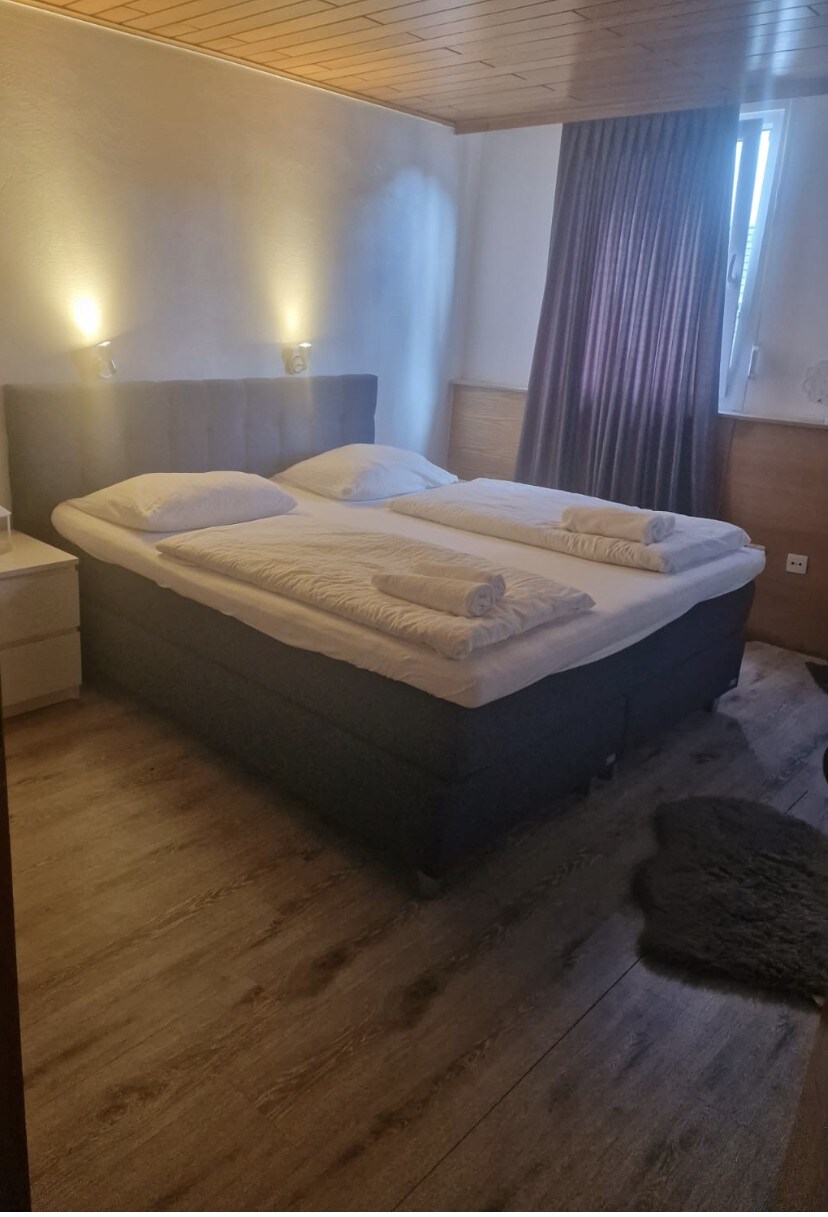 Standard Doppelzimmer mit Bergblick - Zur schönen
