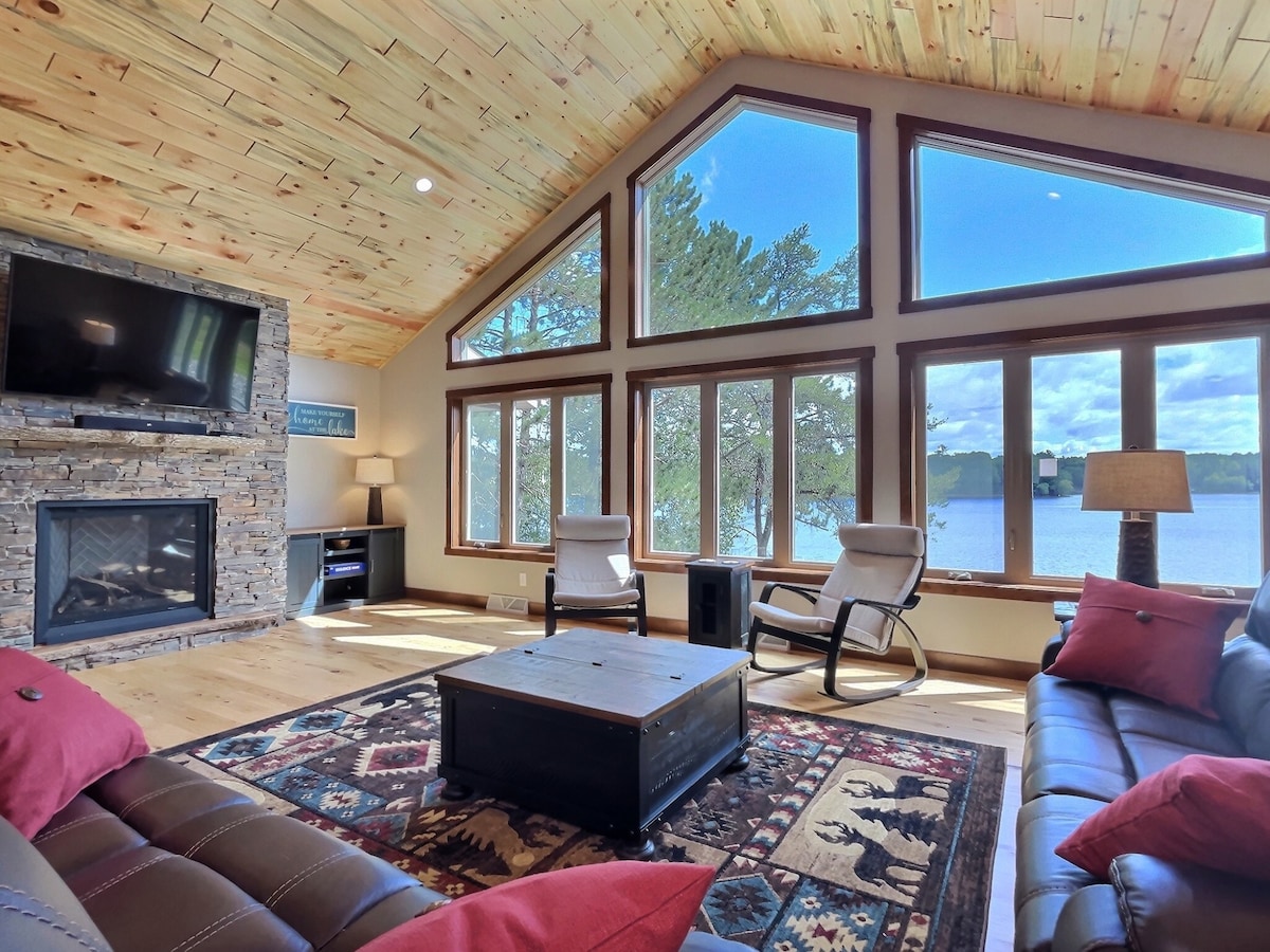 Northwoods WI Lakefront Cabin on Lake Nokomis湖畔6卧室