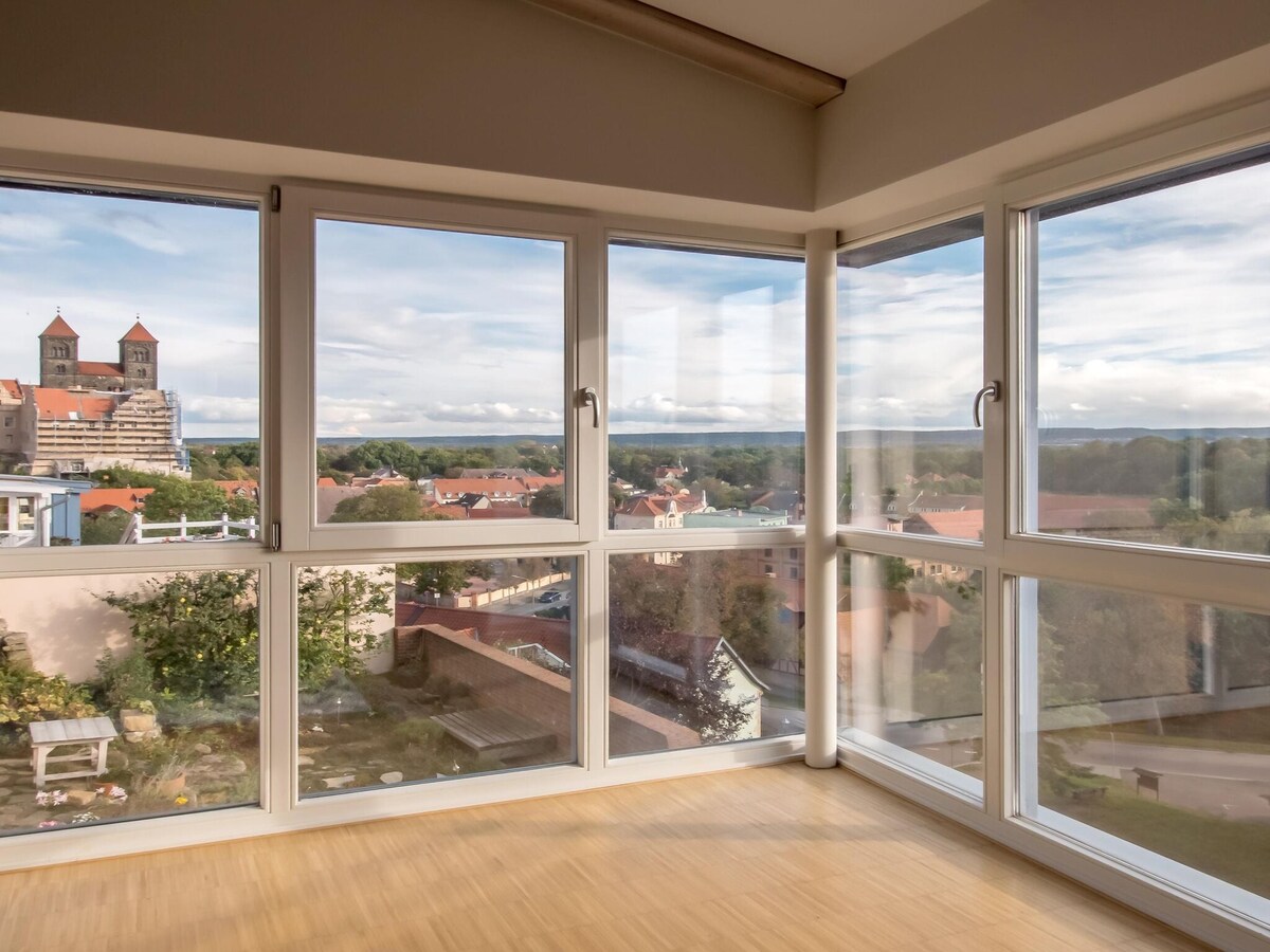 Stylish holiday flat with panoramic window