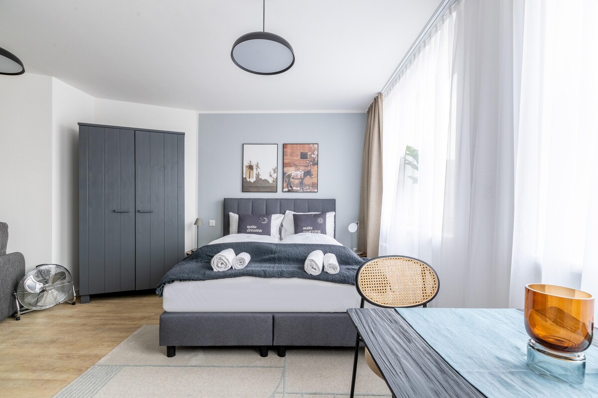 limehome Klagenfurt |  Suite XL + sofa bed