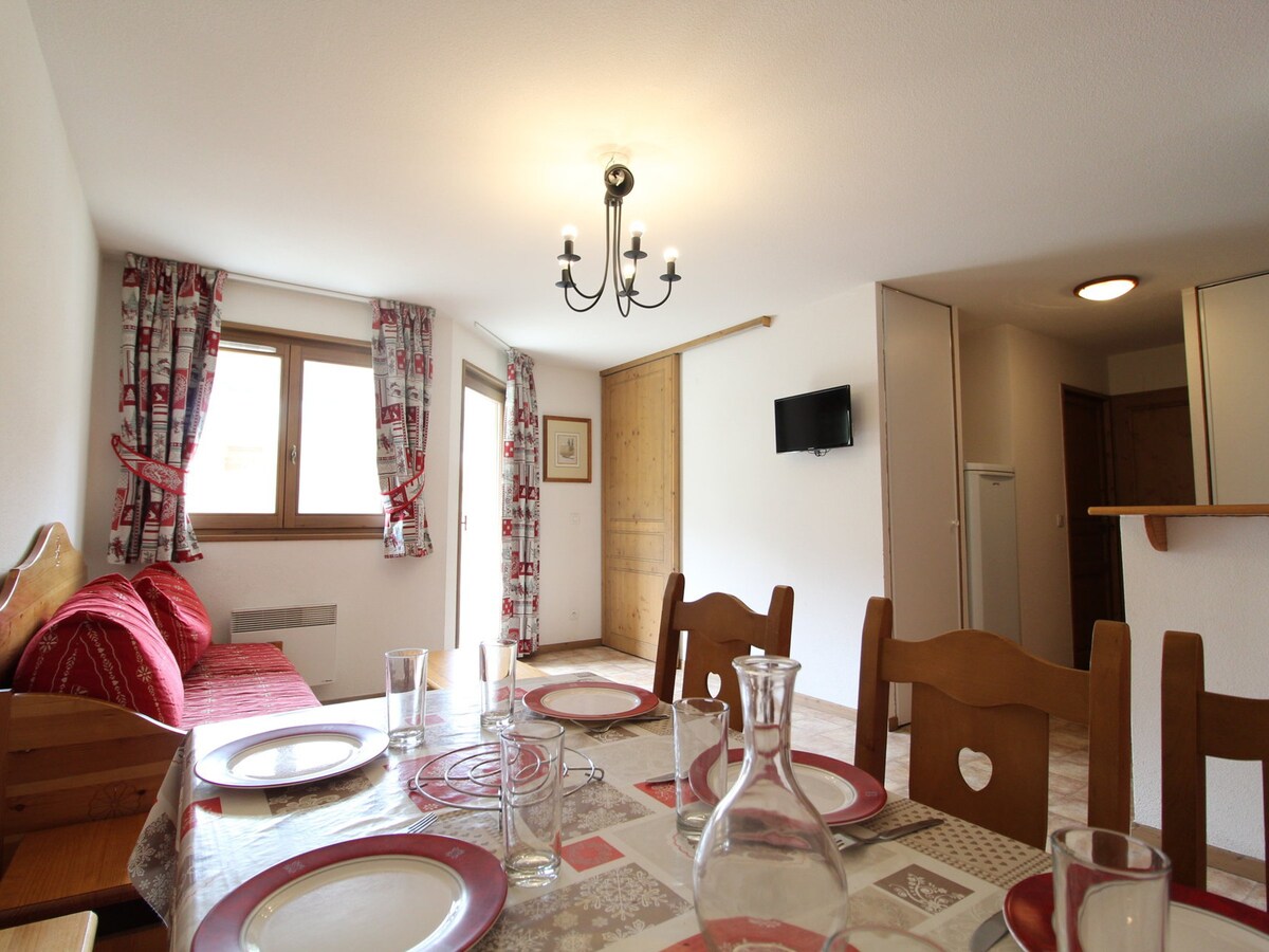 Apartment Lanslevillard, 2 bedrooms, 6 pers.