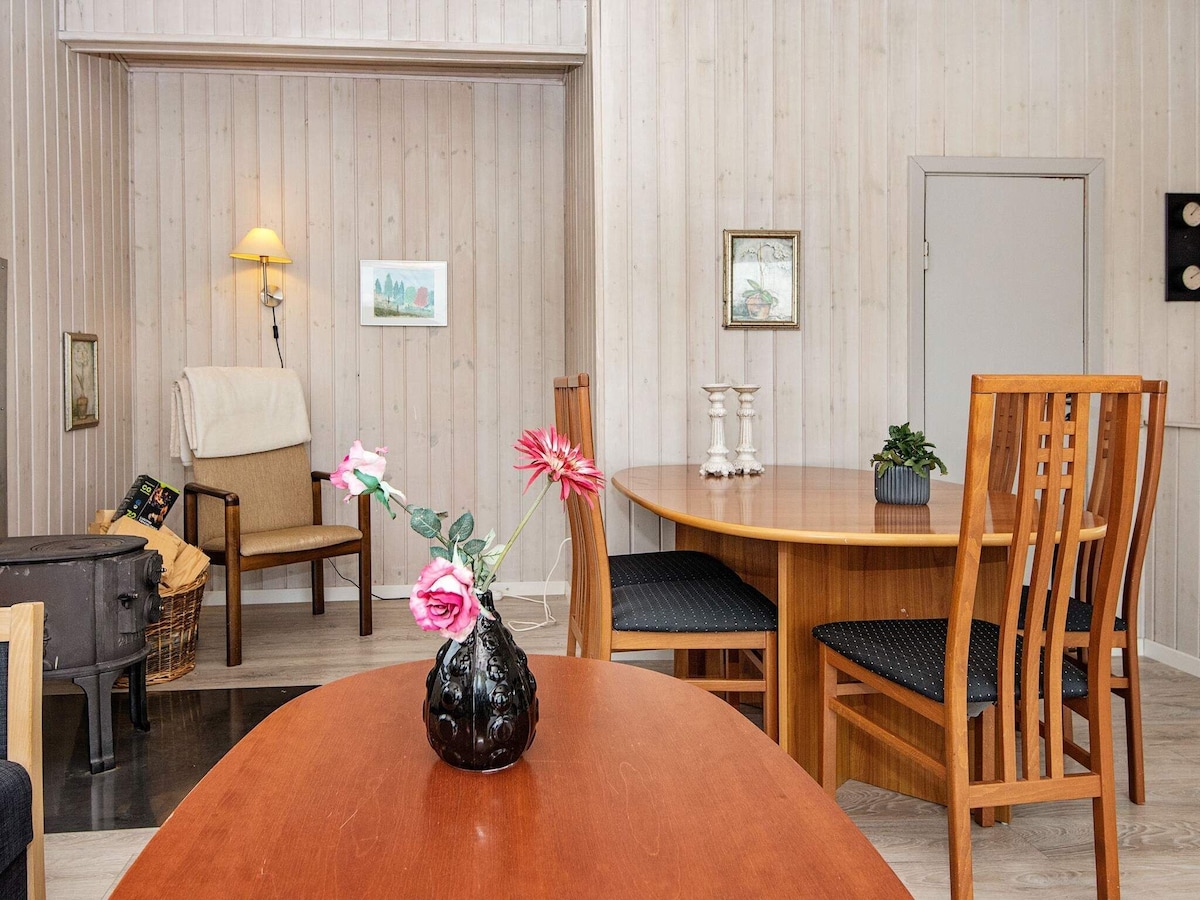 4 person holiday home in rønde