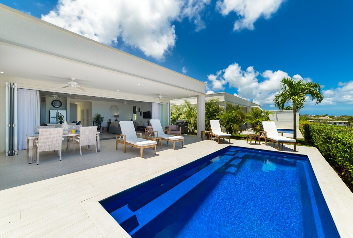 Barbados two Bedroom Villa with splendid Ocean Vie