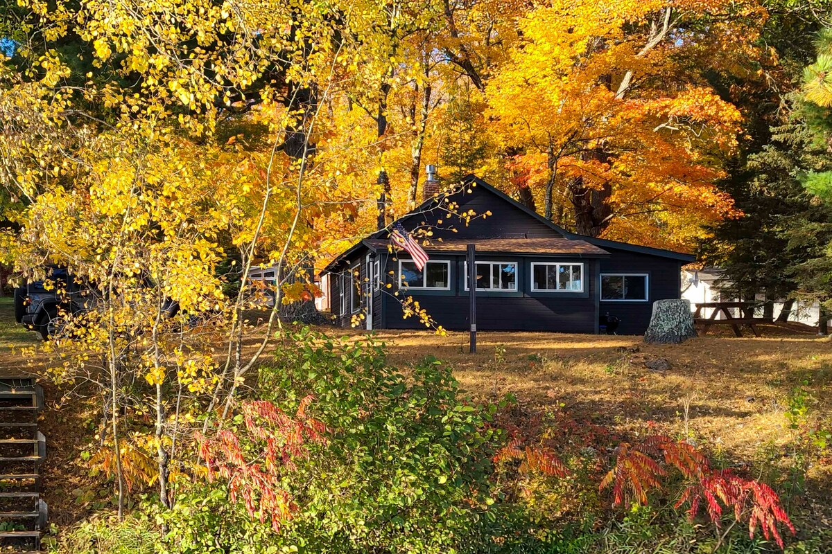 Quiet Lakefront Conover Cabin Near ATV Trails