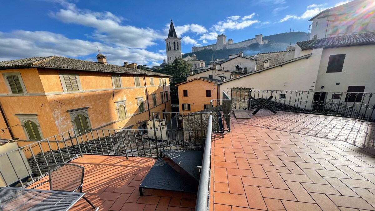 Beautiful Duomo Apt With Spectacular Terrace - sle