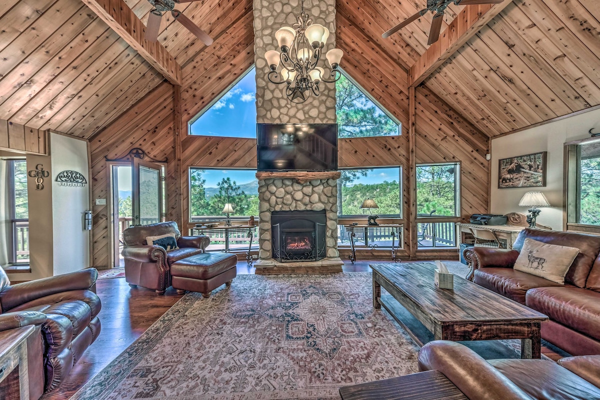 Tranquil Ruidoso Cabin w/ Private Hot Tub!