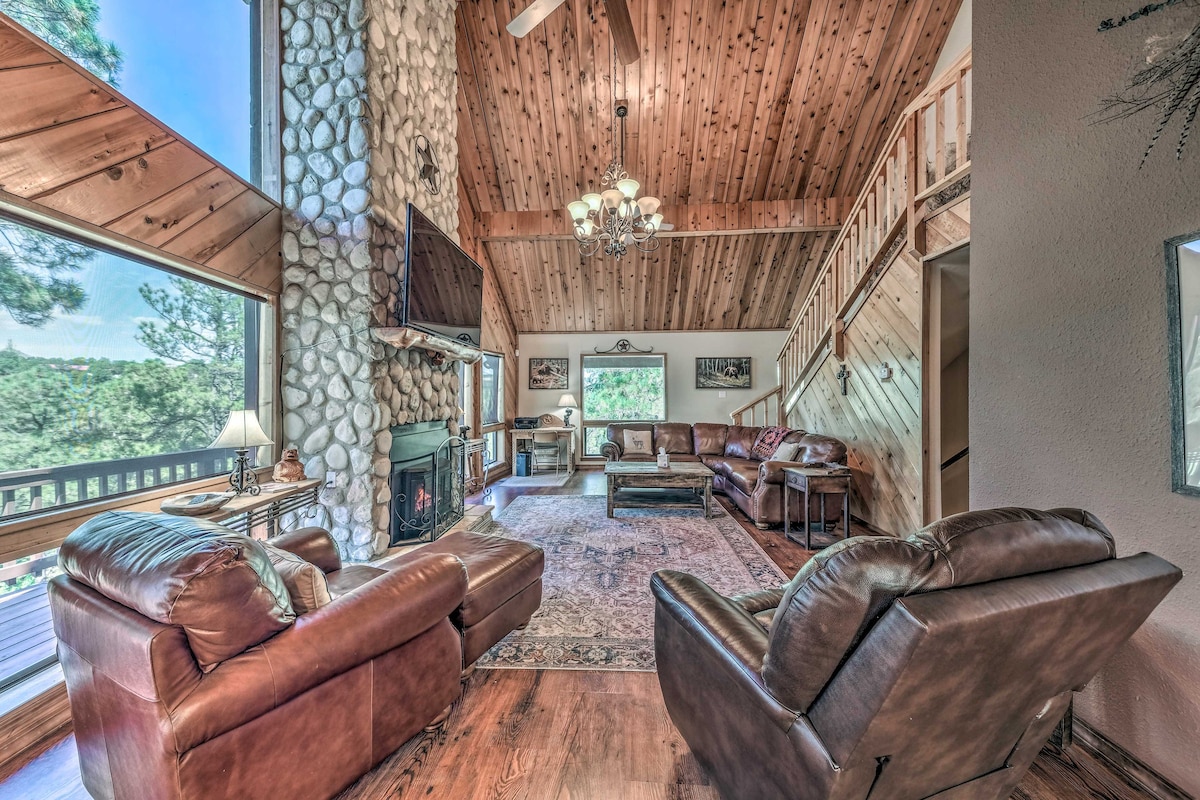 Tranquil Ruidoso Cabin w/ Private Hot Tub!