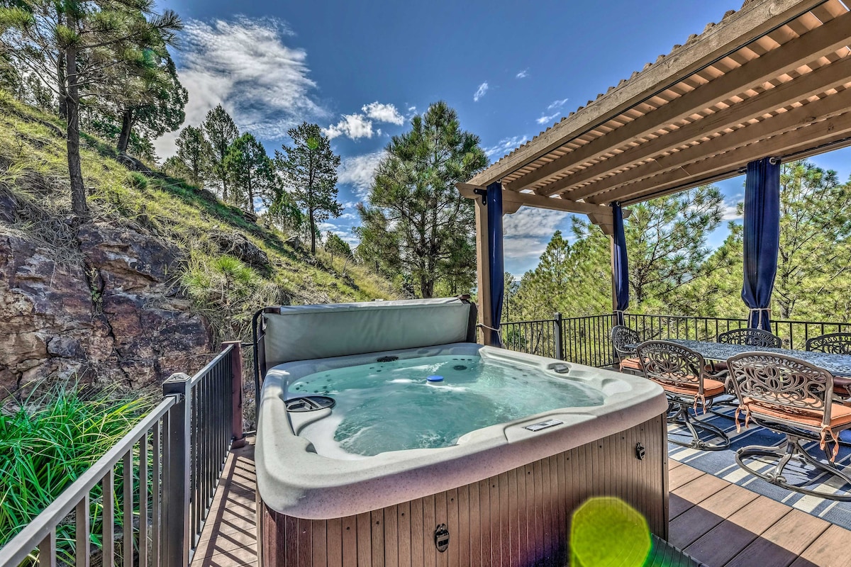 Tranquil Ruidoso Cabin w/ Private Hot Tub!