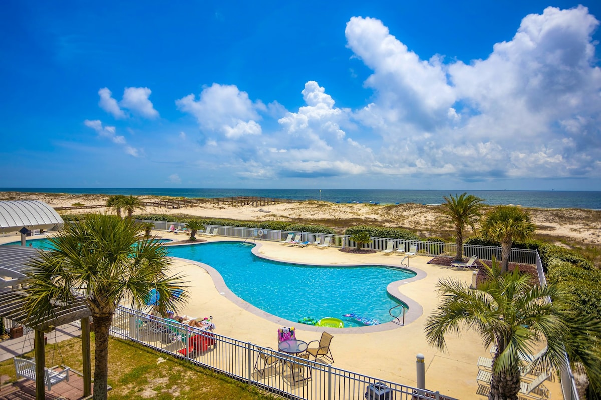 Ocean-view 2BR condo with central AC & indoor pool