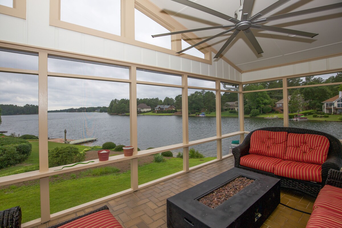 Pinehurst Lake House Retreat - Available during 20