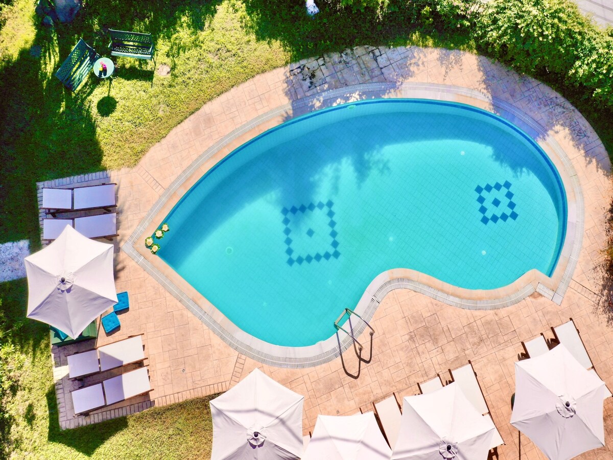 Villa Bougarini with private pool