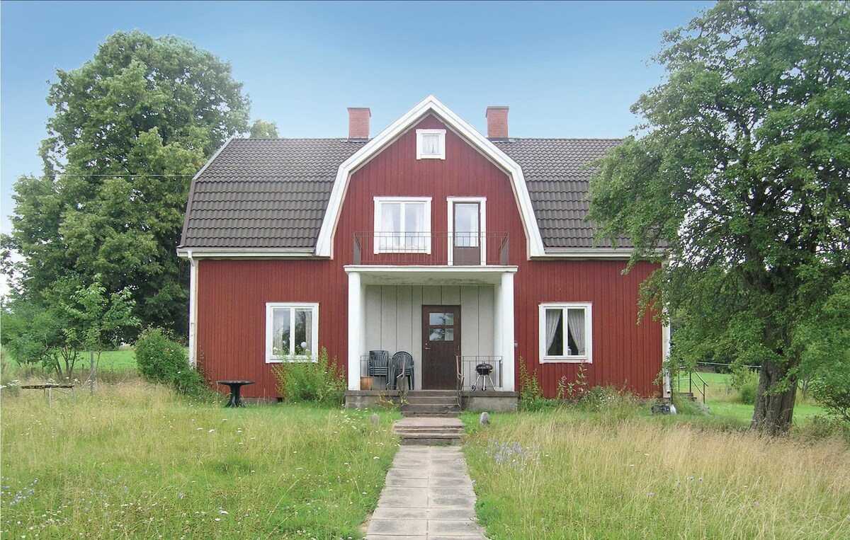 Nice home in Eksjö with 4 Bedrooms