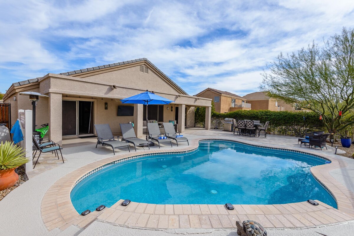 Cave Creek Beauty with Sunset and Golf Course View