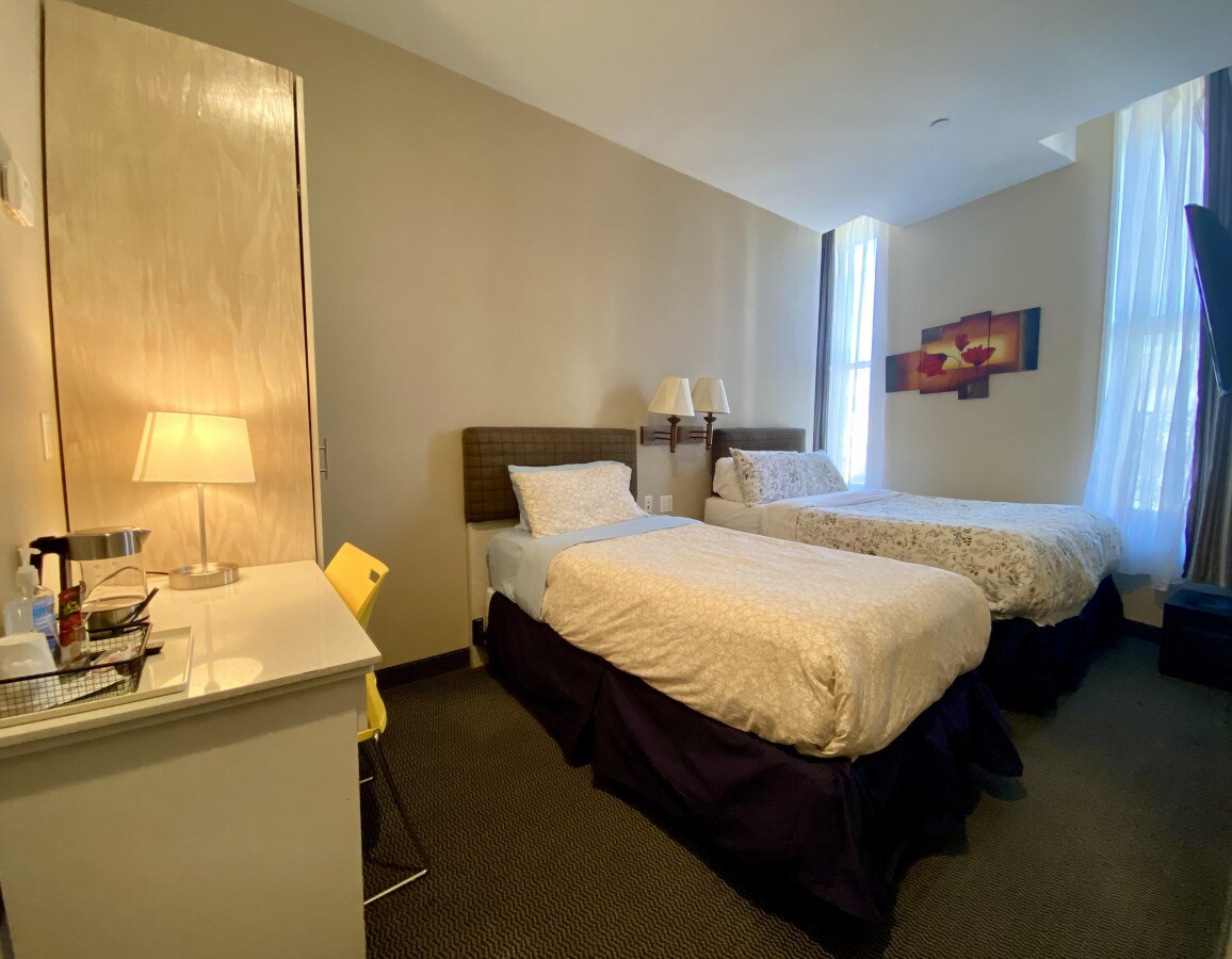 SoHo Room with Two Beds #2