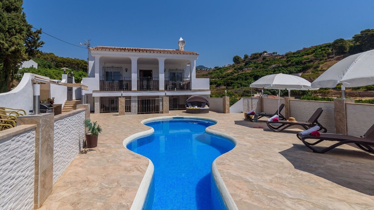 Villa Dos Hermanas Frigiliana by Ruralidays