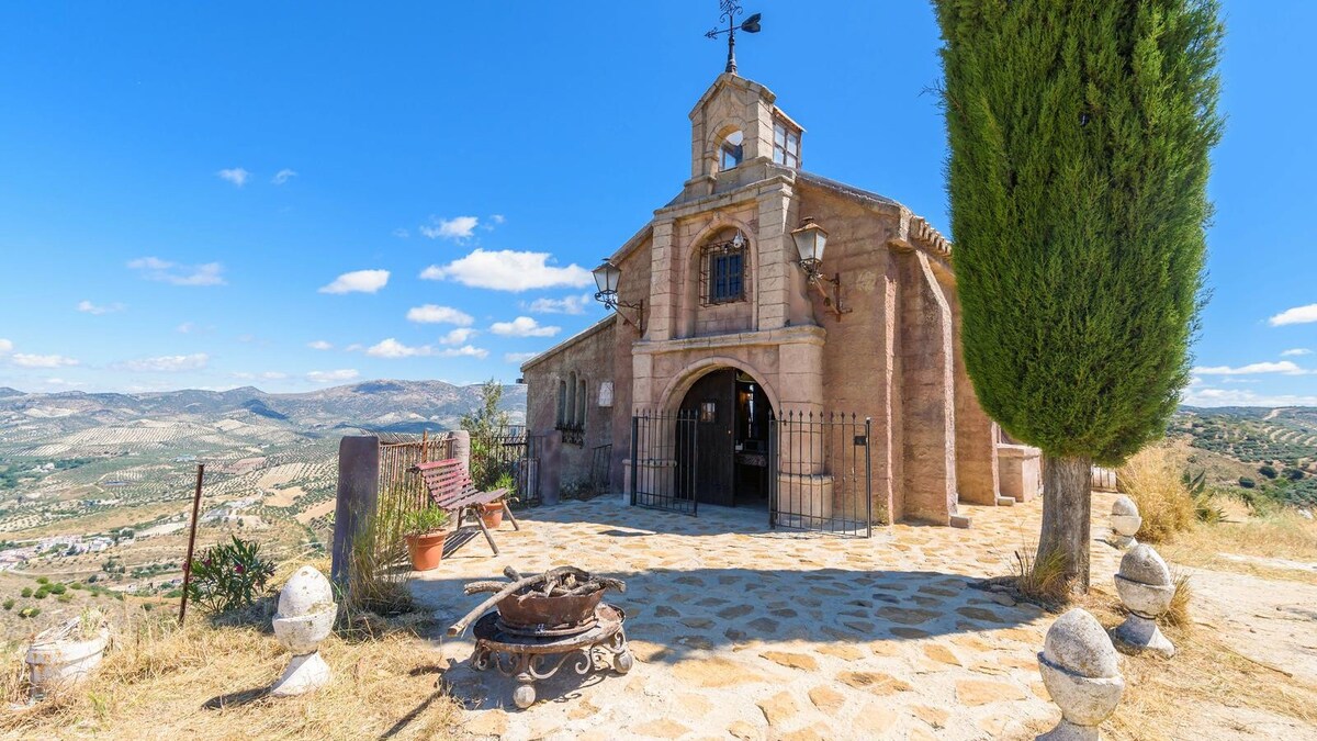Ermita de las Eras Algarinejo by Ruralidays